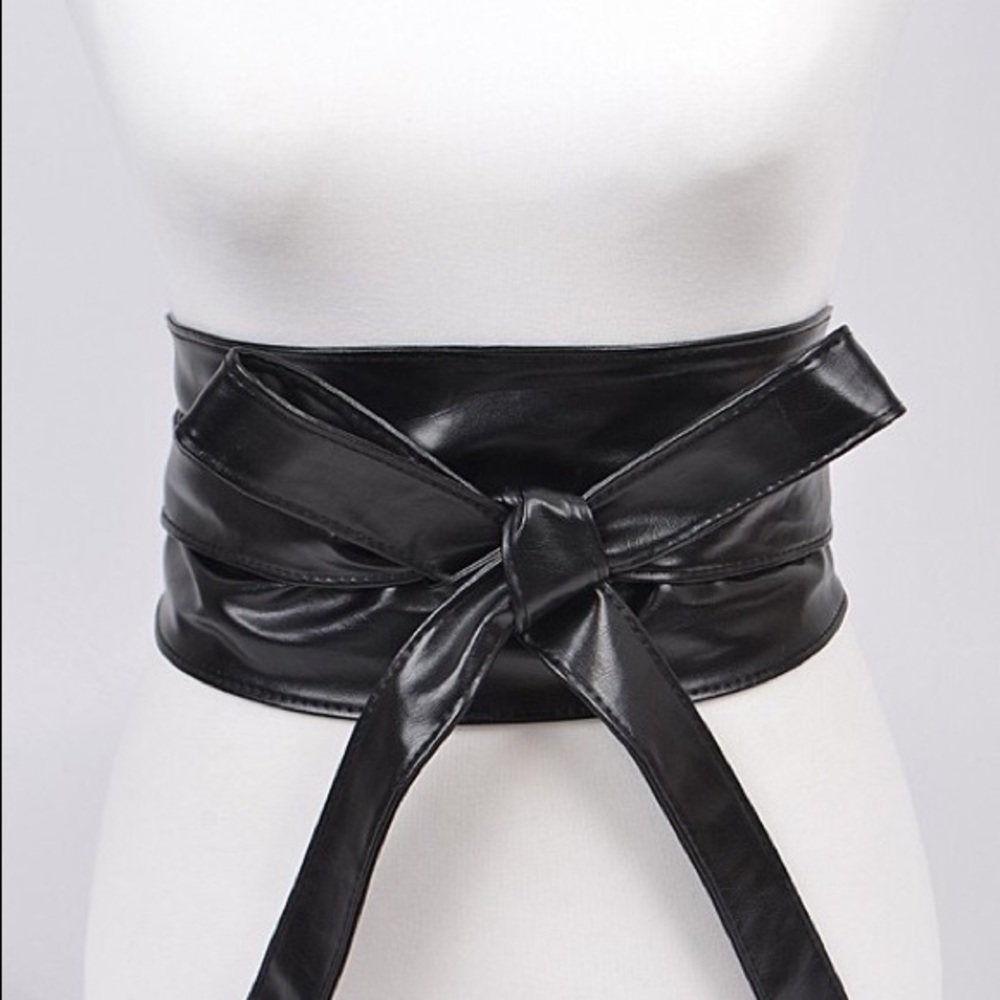 Black Vegan Leather Obi Adjustable Waist Statement Belt